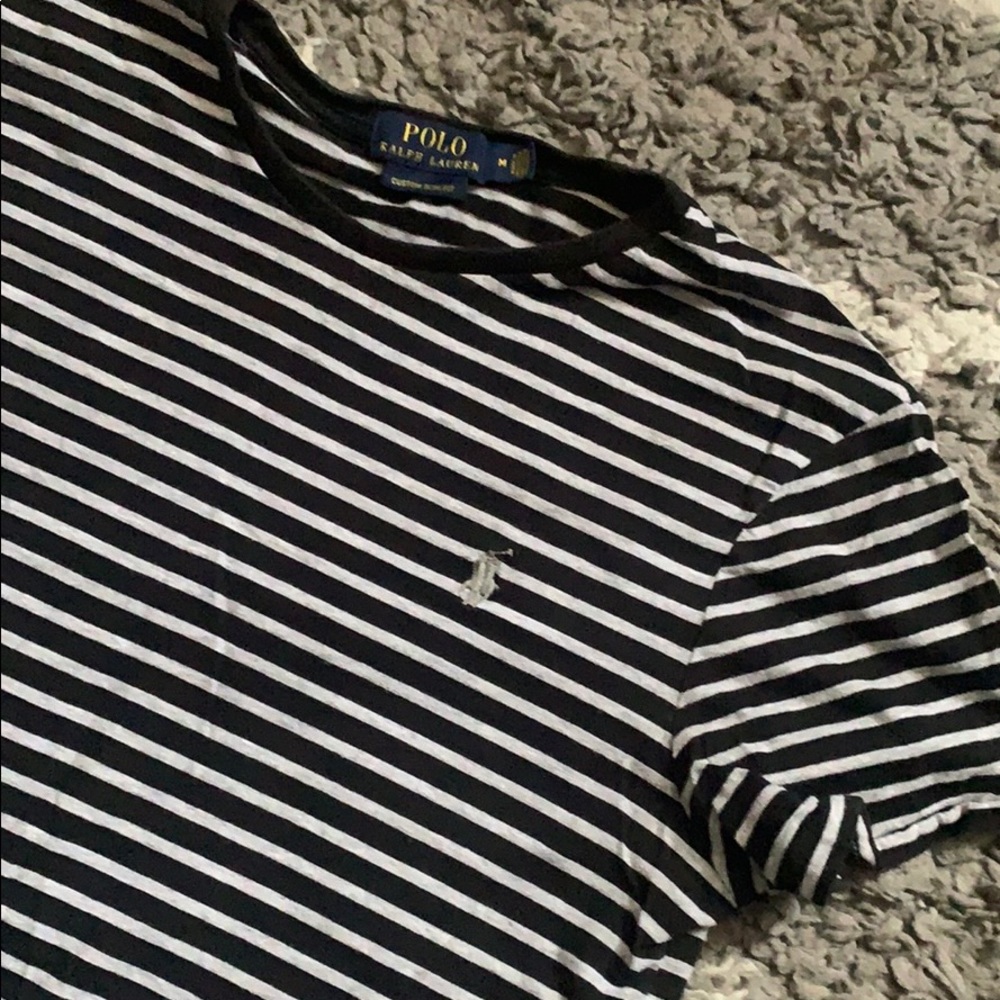 MENS MEDIUM POLO TEE